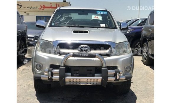 Buy Import Toyota Hilux Other Car in Import - Dubai in Clarendon Buy Import Toyota Hilux Other Car in Import - Dubai in Clarendon