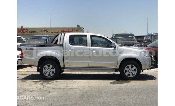 Buy Import Toyota Hilux Other Car in Import - Dubai in Clarendon Buy Import Toyota Hilux Other Car in Import - Dubai in Clarendon