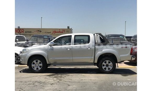 Buy Import Toyota Hilux Other Car in Import - Dubai in Clarendon Buy Import Toyota Hilux Other Car in Import - Dubai in Clarendon