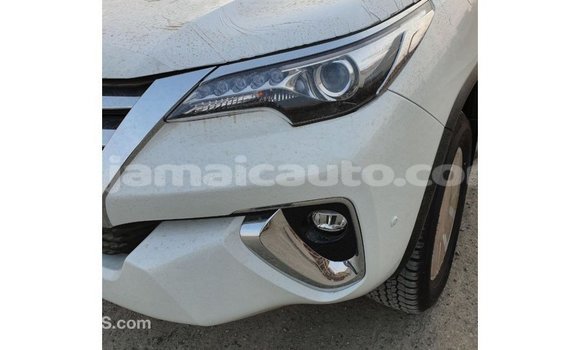 Buy Import Toyota Fortuner White Car in Import - Dubai in Clarendon Buy Import Toyota Fortuner White Car in Import - Dubai in Clarendon