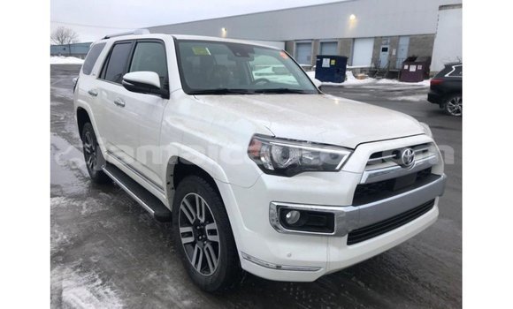 Buy Import Toyota 4Runner White Car in Import - Dubai in Clarendon Buy Import Toyota 4Runner White Car in Import - Dubai in Clarendon