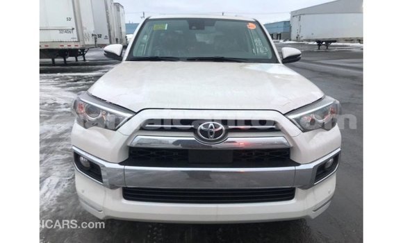 Buy Import Toyota 4Runner White Car in Import - Dubai in Clarendon Buy Import Toyota 4Runner White Car in Import - Dubai in Clarendon