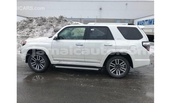 Buy Import Toyota 4Runner White Car in Import - Dubai in Clarendon Buy Import Toyota 4Runner White Car in Import - Dubai in Clarendon