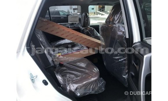 Buy Import Toyota 4Runner White Car in Import - Dubai in Clarendon Buy Import Toyota 4Runner White Car in Import - Dubai in Clarendon