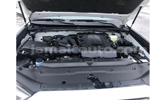 Buy Import Toyota 4Runner White Car in Import - Dubai in Clarendon Buy Import Toyota 4Runner White Car in Import - Dubai in Clarendon