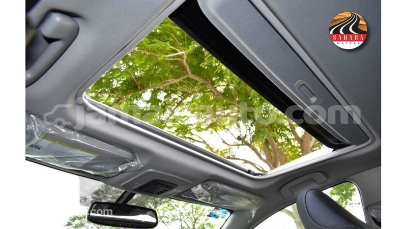 Big with watermark toyota camry clarendon import dubai 3068