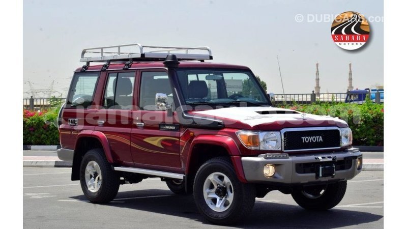 Big with watermark toyota land cruiser clarendon import dubai 3069