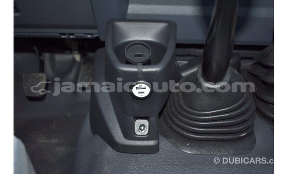 Buy Import Toyota Land Cruiser Beige Car in Import - Dubai in Clarendon Buy Import Toyota Land Cruiser Beige Car in Import - Dubai in Clarendon