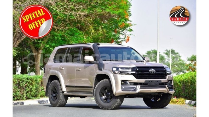 Big with watermark toyota land cruiser clarendon import dubai 3079