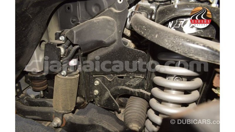 Big with watermark toyota land cruiser clarendon import dubai 3079