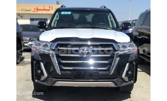 Buy Import Toyota Land Cruiser Black Car in Import - Dubai in Clarendon Buy Import Toyota Land Cruiser Black Car in Import - Dubai in Clarendon