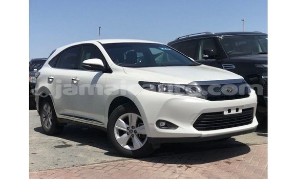 Buy Import Toyota Harrier White Car in Import - Dubai in Clarendon Buy Import Toyota Harrier White Car in Import - Dubai in Clarendon