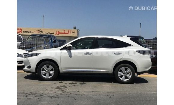Buy Import Toyota Harrier White Car in Import - Dubai in Clarendon Buy Import Toyota Harrier White Car in Import - Dubai in Clarendon