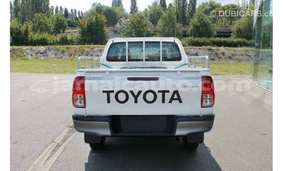 Buy Import Toyota Hilux White Car in Import - Dubai in Clarendon Buy Import Toyota Hilux White Car in Import - Dubai in Clarendon