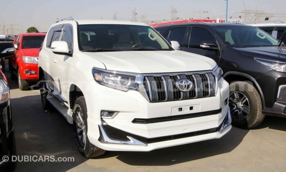Acheter Import Voiture Toyota Prado Blanc à Import - Dubai, Clarendon Acheter Import Voiture Toyota Prado Blanc à Import - Dubai, Clarendon