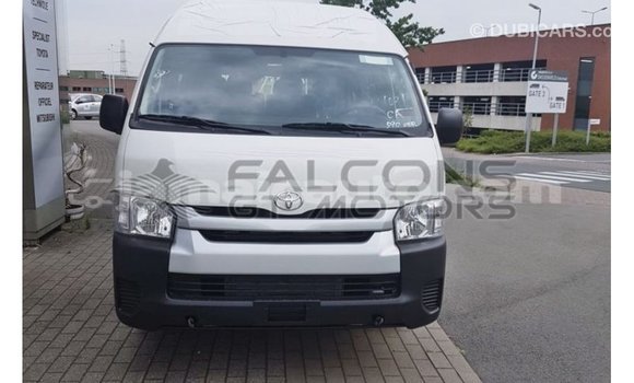 Buy Import Toyota Hiace White Car in Import - Dubai in Clarendon Buy Import Toyota Hiace White Car in Import - Dubai in Clarendon
