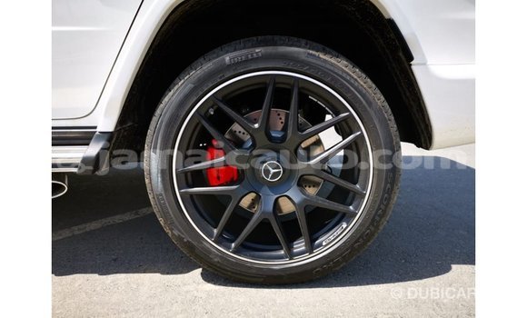 Acheter Import Voiture Mercedes-Benz 190 (W201) Blanc à Import - Dubai, Clarendon Acheter Import Voiture Mercedes-Benz 190 (W201) Blanc à Import - Dubai, Clarendon