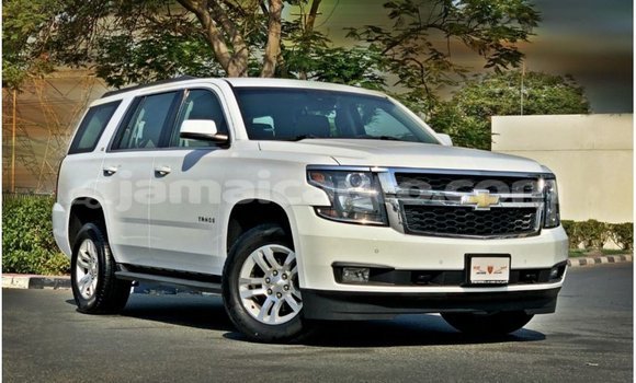 Buy Import Chevrolet Tahoe White Car in Import - Dubai in Clarendon