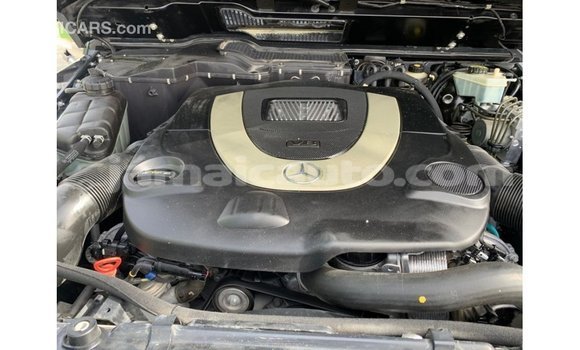 Buy Import Mercedes-Benz 190 (W201) Black Car in Import - Dubai in Clarendon Buy Import Mercedes-Benz 190 (W201) Black Car in Import - Dubai in Clarendon