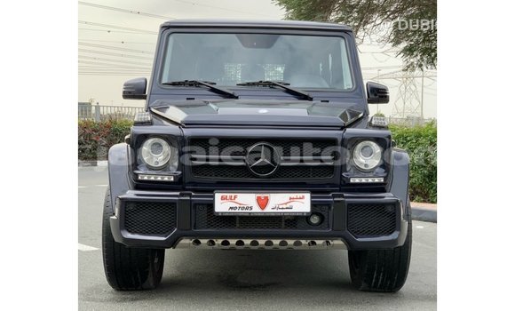 Buy Import Mercedes-Benz 190 (W201) Blue Car in Import - Dubai in Clarendon Buy Import Mercedes-Benz 190 (W201) Blue Car in Import - Dubai in Clarendon