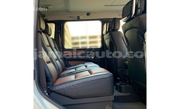 Buy Import Mercedes-Benz 190 (W201) White Car in Import - Dubai in Clarendon Buy Import Mercedes-Benz 190 (W201) White Car in Import - Dubai in Clarendon