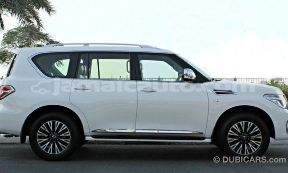 Buy Import Nissan Patrol White Car in Import - Dubai in Clarendon Buy Import Nissan Patrol White Car in Import - Dubai in Clarendon
