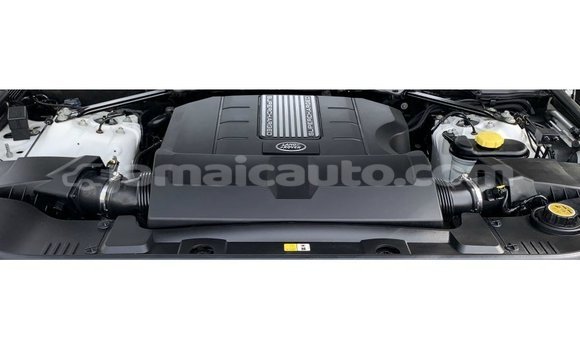 Acheter Import Voiture Land Rover Range Rover Blanc à Import - Dubai, Clarendon Acheter Import Voiture Land Rover Range Rover Blanc à Import - Dubai, Clarendon