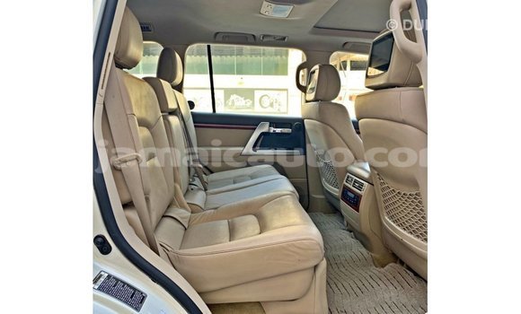 Buy Import Toyota Land Cruiser White Car in Import - Dubai in Clarendon Buy Import Toyota Land Cruiser White Car in Import - Dubai in Clarendon