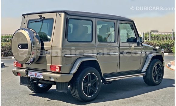 Acheter Import Voiture Mercedes-Benz 190 (W201) Autre à Import - Dubai, Clarendon Acheter Import Voiture Mercedes-Benz 190 (W201) Autre à Import - Dubai, Clarendon