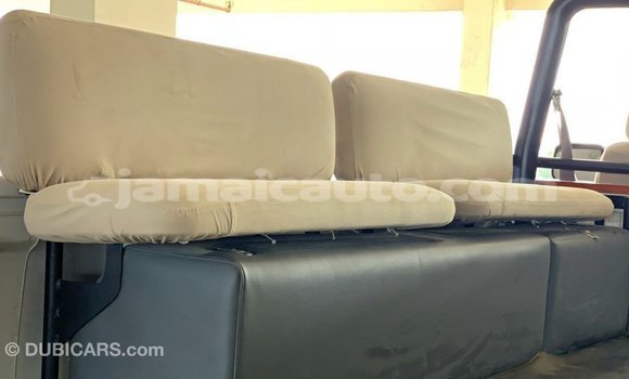 Buy Import Nissan Patrol White Car in Import - Dubai in Clarendon Buy Import Nissan Patrol White Car in Import - Dubai in Clarendon