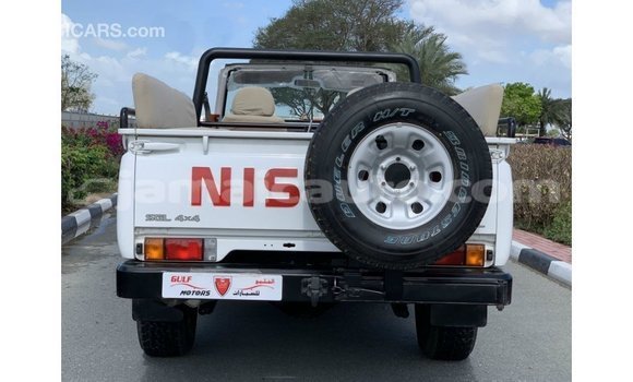 Buy Import Nissan Patrol White Car in Import - Dubai in Clarendon Buy Import Nissan Patrol White Car in Import - Dubai in Clarendon