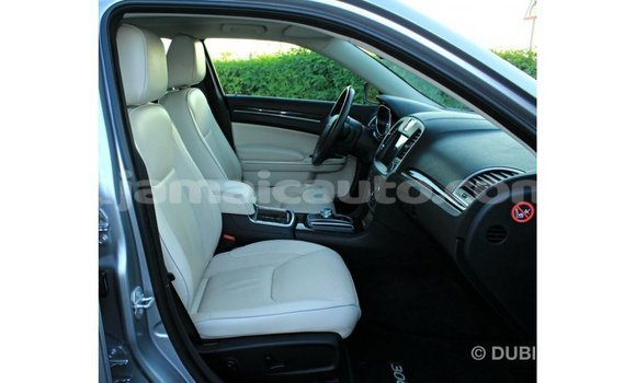 Buy Import Chrysler 300 Other Car in Import - Dubai in Clarendon Buy Import Chrysler 300 Other Car in Import - Dubai in Clarendon