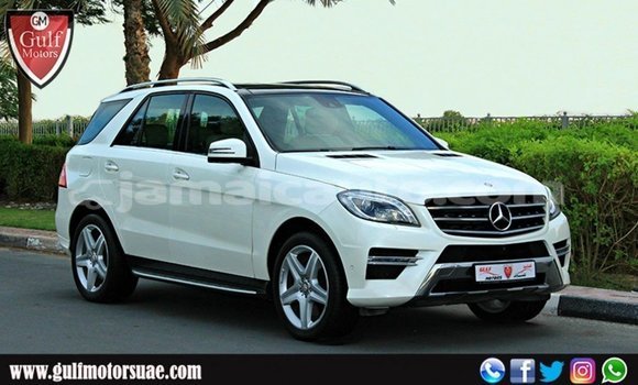 Buy Import Mercedes-Benz 190 (W201) White Car in Import - Dubai in Clarendon Buy Import Mercedes-Benz 190 (W201) White Car in Import - Dubai in Clarendon