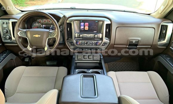 Buy Import Chevrolet Silverado White Car in Import - Dubai in Clarendon Buy Import Chevrolet Silverado White Car in Import - Dubai in Clarendon