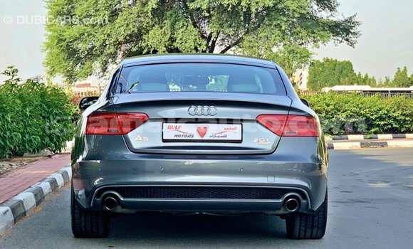 Buy Import Audi 100 Other Car in Import - Dubai in Clarendon Buy Import Audi 100 Other Car in Import - Dubai in Clarendon