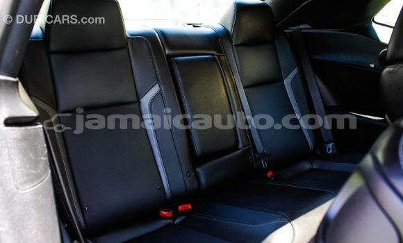 Acheter Import Voiture Dodge Challenger Autre à Import - Dubai, Clarendon Acheter Import Voiture Dodge Challenger Autre à Import - Dubai, Clarendon