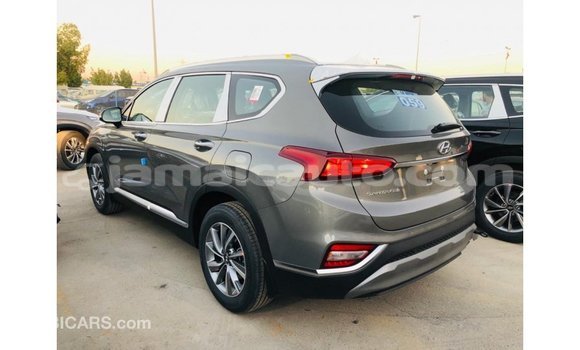 Buy Import Hyundai Santa Fe Brown Car in Import - Dubai in Clarendon Buy Import Hyundai Santa Fe Brown Car in Import - Dubai in Clarendon