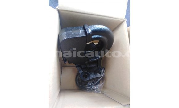 Acheter Import Voiture Toyota Land Cruiser Blanc à Import - Dubai, Clarendon Acheter Import Voiture Toyota Land Cruiser Blanc à Import - Dubai, Clarendon