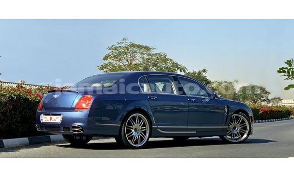 Acheter Import Voiture Bentley Continental Flying Spur Bleu à Import - Dubai, Clarendon Acheter Import Voiture Bentley Continental Flying Spur Bleu à Import - Dubai, Clarendon