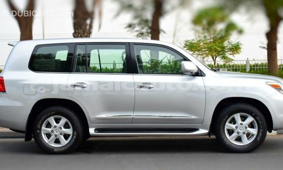 Acheter Import Voiture Lexus LX Autre à Import - Dubai, Clarendon Acheter Import Voiture Lexus LX Autre à Import - Dubai, Clarendon