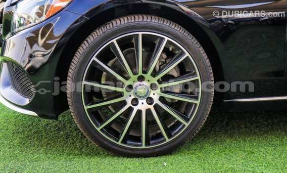 Acheter Import Voiture Mercedes-Benz 600 Noir à Import - Dubai, Clarendon Acheter Import Voiture Mercedes-Benz 600 Noir à Import - Dubai, Clarendon