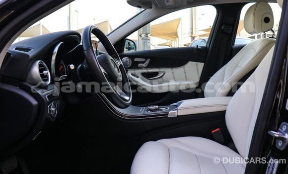 Acheter Import Voiture Mercedes-Benz 600 Noir à Import - Dubai, Clarendon Acheter Import Voiture Mercedes-Benz 600 Noir à Import - Dubai, Clarendon