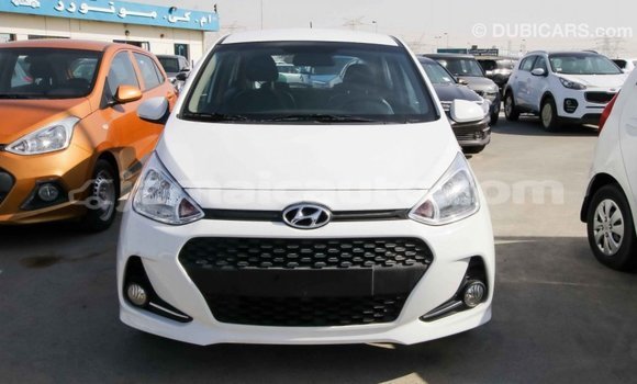 Acheter Import Voiture Hyundai i10 Blanc à Import - Dubai, Clarendon Acheter Import Voiture Hyundai i10 Blanc à Import - Dubai, Clarendon