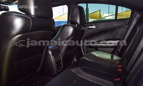 Acheter Import Voiture Dodge Charger Rouge à Import - Dubai, Clarendon Acheter Import Voiture Dodge Charger Rouge à Import - Dubai, Clarendon