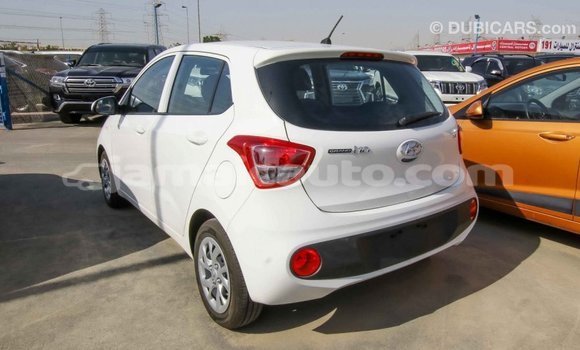 Acheter Import Voiture Hyundai i10 Blanc à Import - Dubai, Clarendon Acheter Import Voiture Hyundai i10 Blanc à Import - Dubai, Clarendon