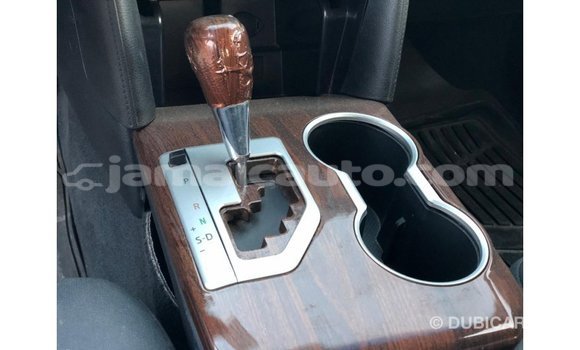 Acheter Import Voiture Toyota Camry Blanc à Import - Dubai, Clarendon Acheter Import Voiture Toyota Camry Blanc à Import - Dubai, Clarendon