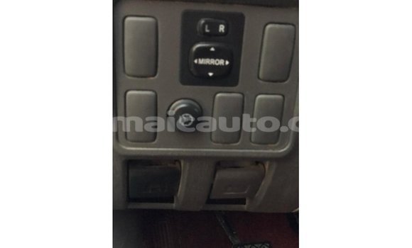 Acheter Import Voiture Toyota Hilux Blanc à Import - Dubai, Clarendon Acheter Import Voiture Toyota Hilux Blanc à Import - Dubai, Clarendon