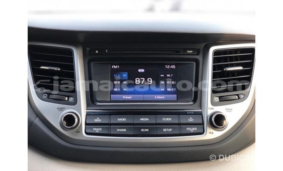 Acheter Import Voiture Hyundai Tucson Noir à Import - Dubai, Clarendon Acheter Import Voiture Hyundai Tucson Noir à Import - Dubai, Clarendon