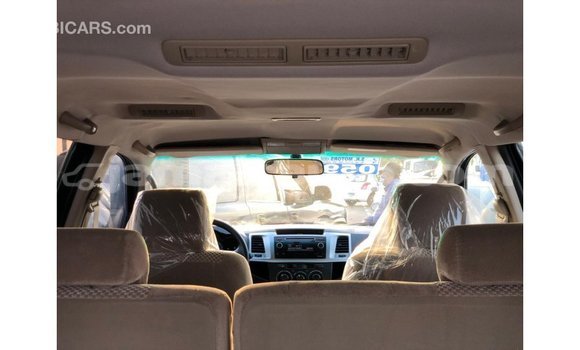 Acheter Import Voiture Toyota Fortuner Noir à Import - Dubai, Clarendon Acheter Import Voiture Toyota Fortuner Noir à Import - Dubai, Clarendon