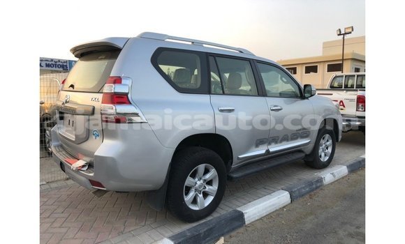 Acheter Import Voiture Toyota Prado Autre à Import - Dubai, Clarendon Acheter Import Voiture Toyota Prado Autre à Import - Dubai, Clarendon